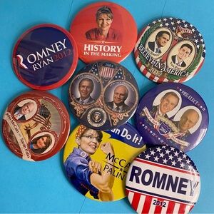 Presidential Campaign Buttons Lot of 8 Palin McCain Bush Cheney Romney Ryan
